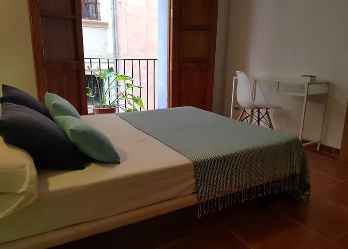 Florit Flats - The Mercado Central Apartment